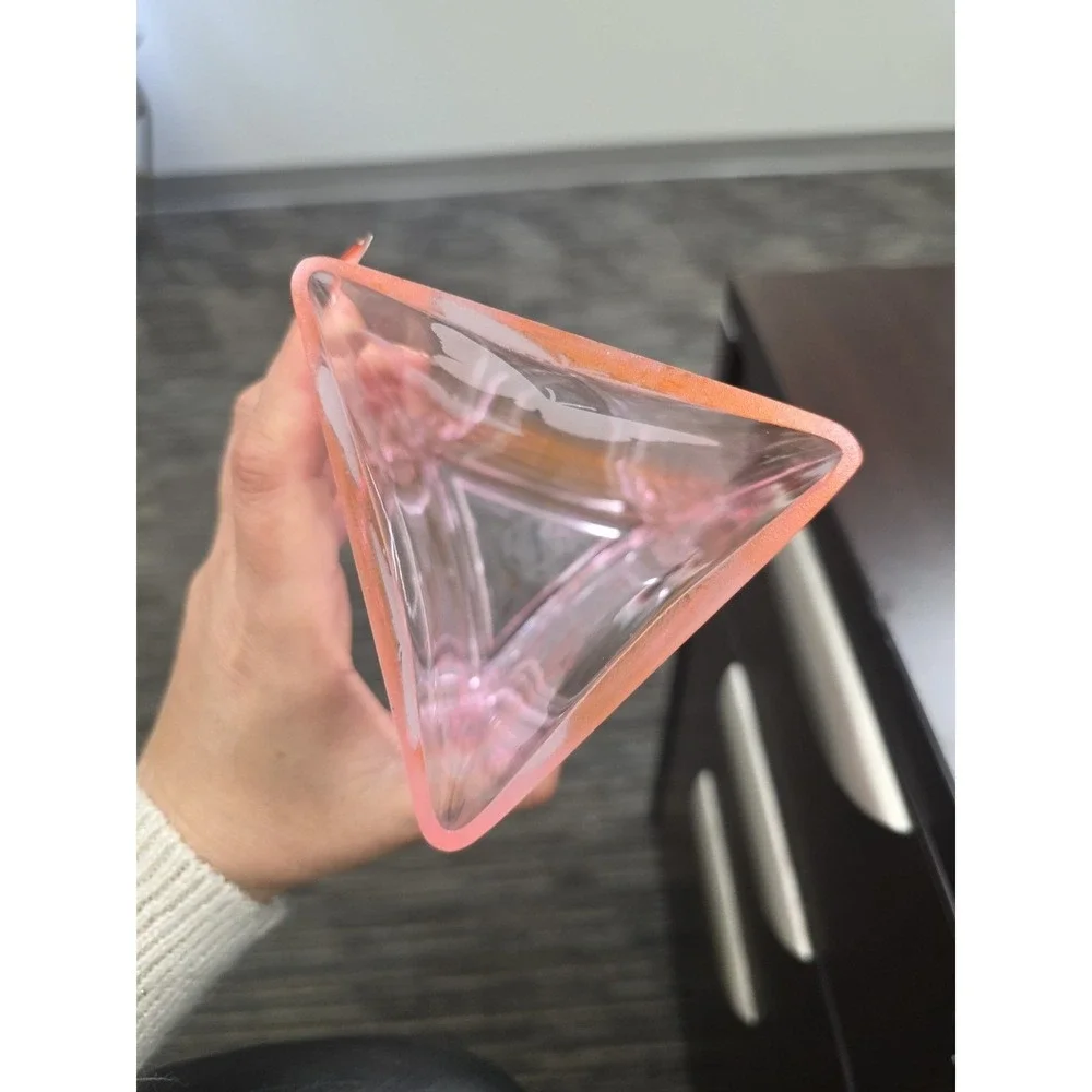 Vintage‎ Butterfly Motif Pink Depression Glass Vase Butterfly